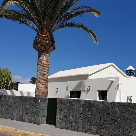 Casa A Primera Linea De Mar Costa Teguise Buitenkant foto