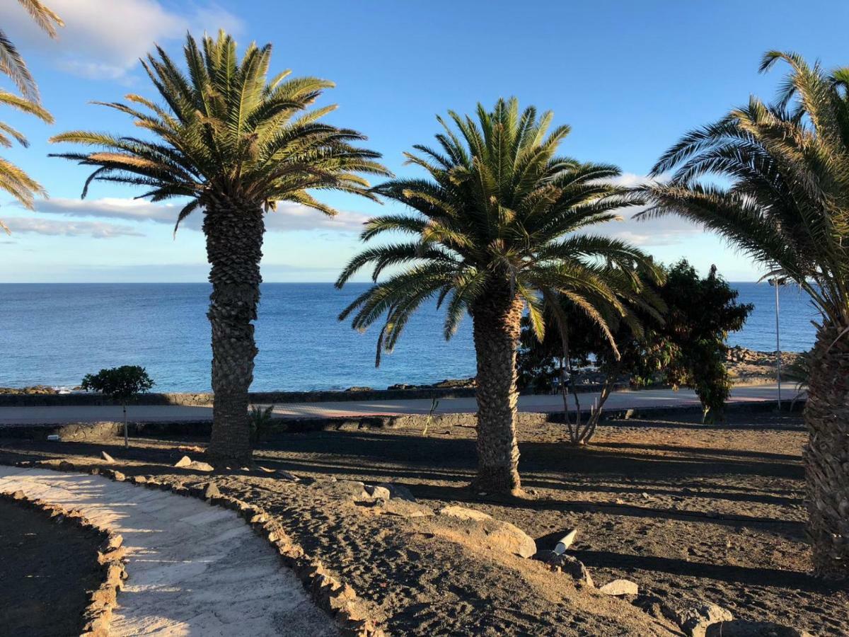 Casa A Primera Linea De Mar Costa Teguise Buitenkant foto